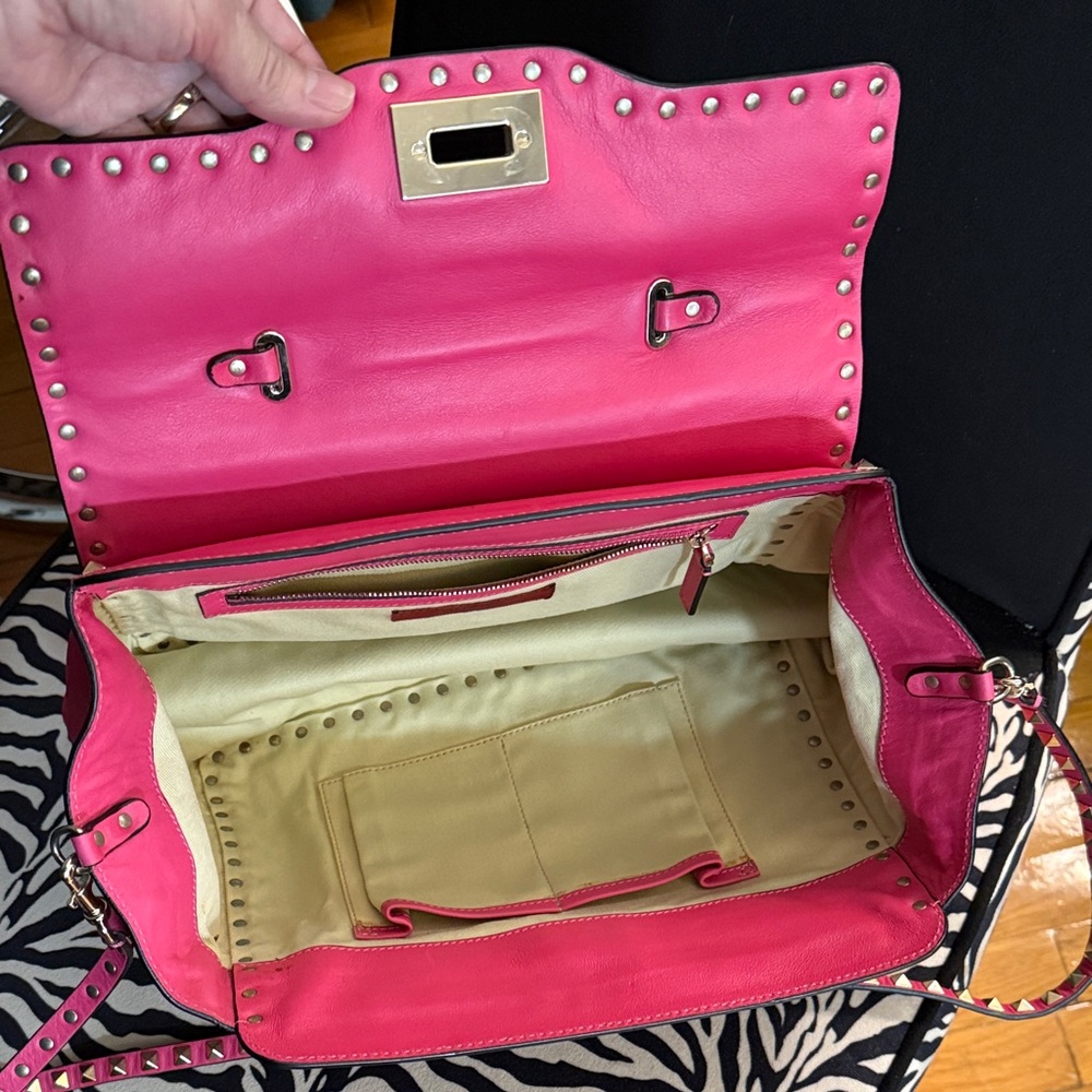 Valentino Garavani Gold & Pink Studded Handbag with Removable Crossbody Strap - Picture 12 of 16